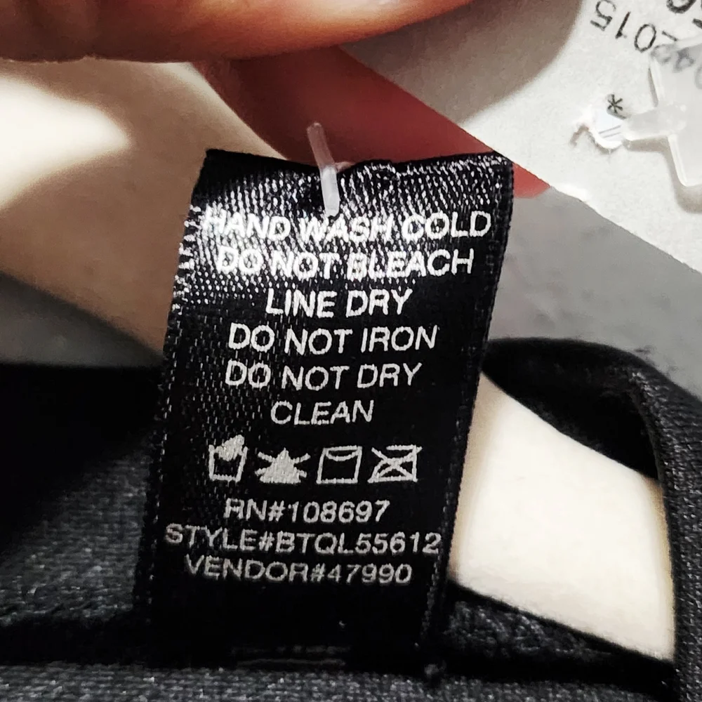 BKE Jacket Womens Medium Black Sequins Zip Front Party Holiday Glam Edgy NWT - Picture 7 of 11